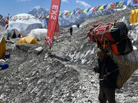 Death Zone of Everest