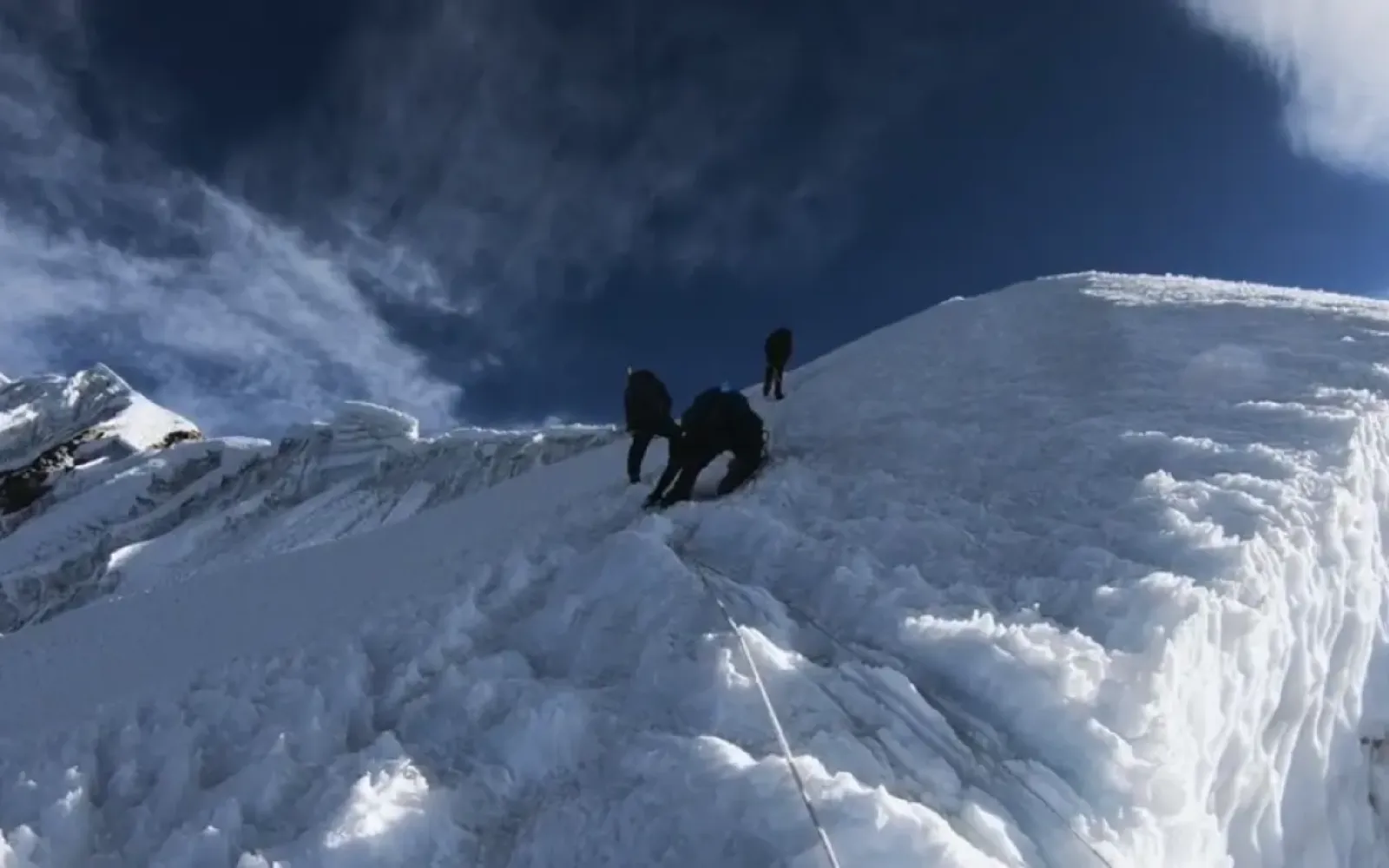 Easiest Mountains to Climb in Nepal