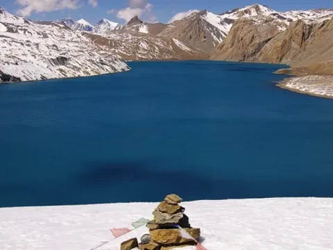 Tilicho Base Camp with Throng la pass