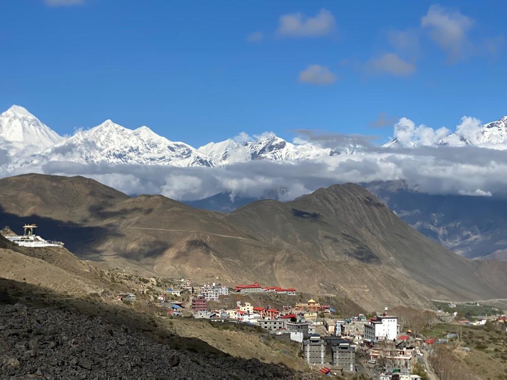 lower Mustang Trek